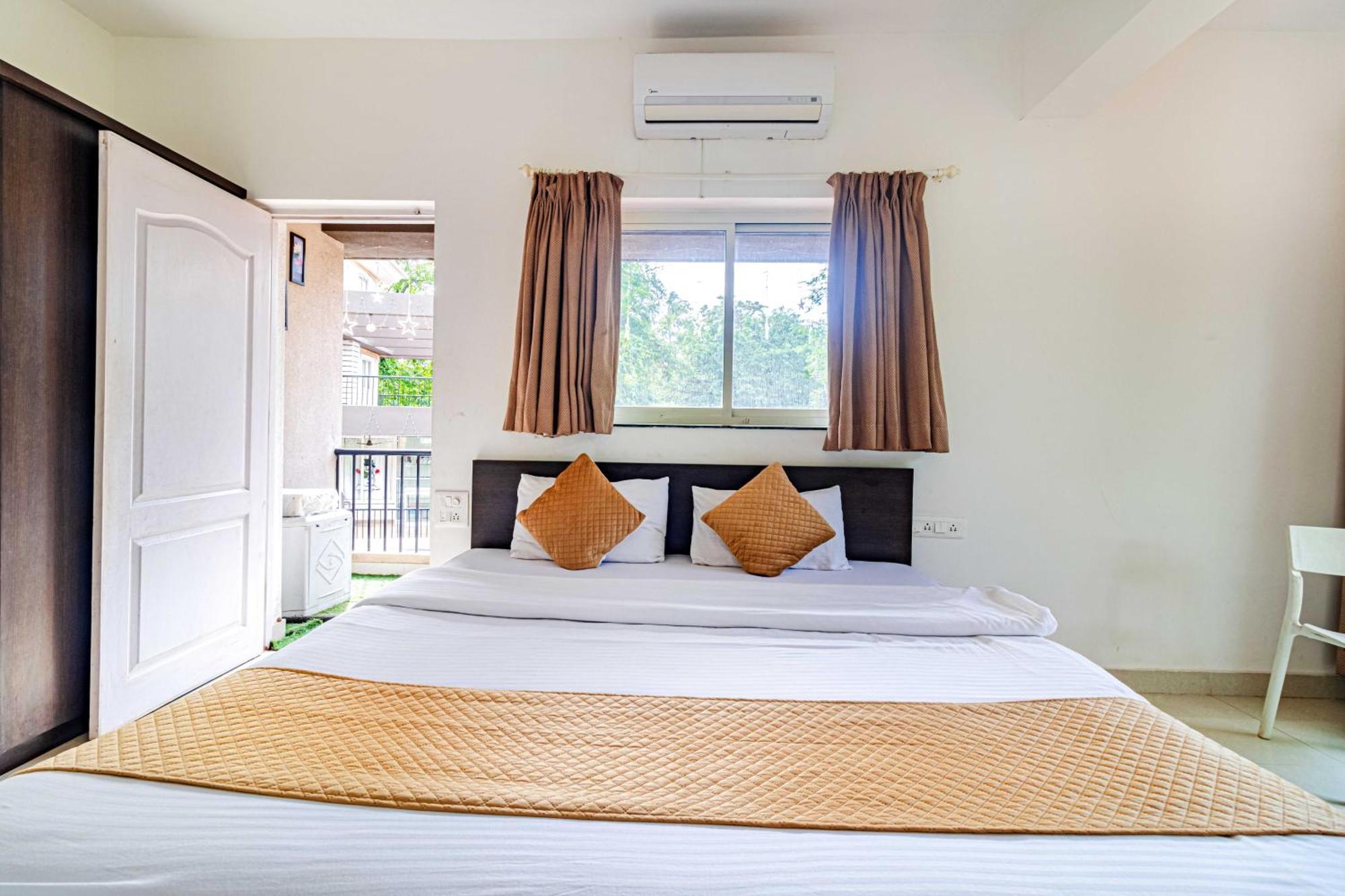 4Bhk Sparkling Apartment Near Beach Pool & Bar 2Bhkx2 ヴァガトール 部屋 写真