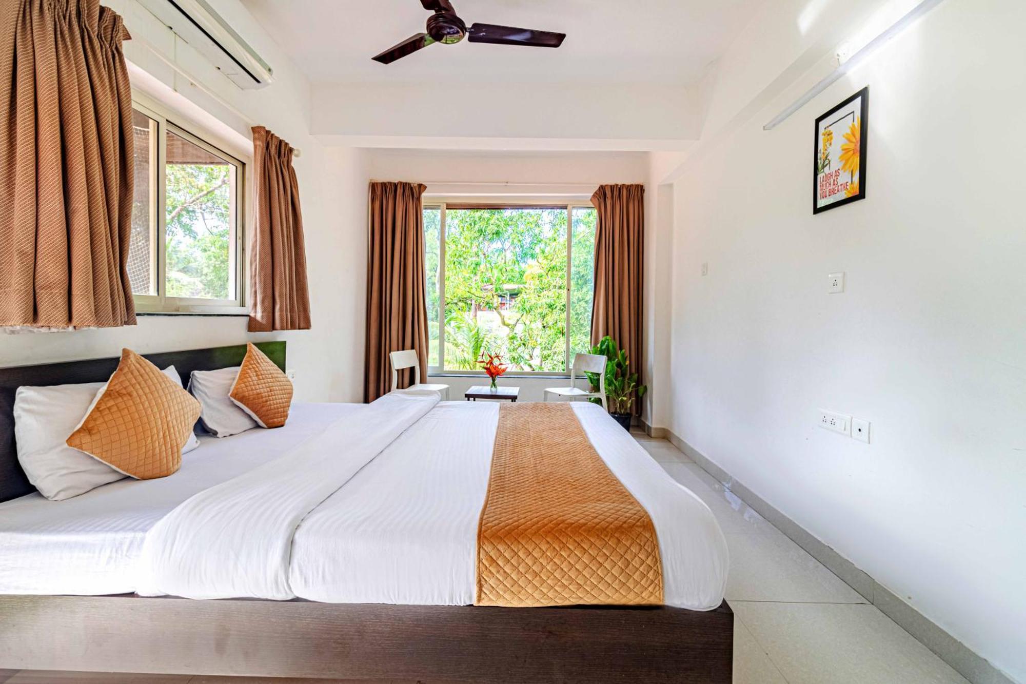 4Bhk Sparkling Apartment Near Beach Pool & Bar 2Bhkx2 ヴァガトール エクステリア 写真