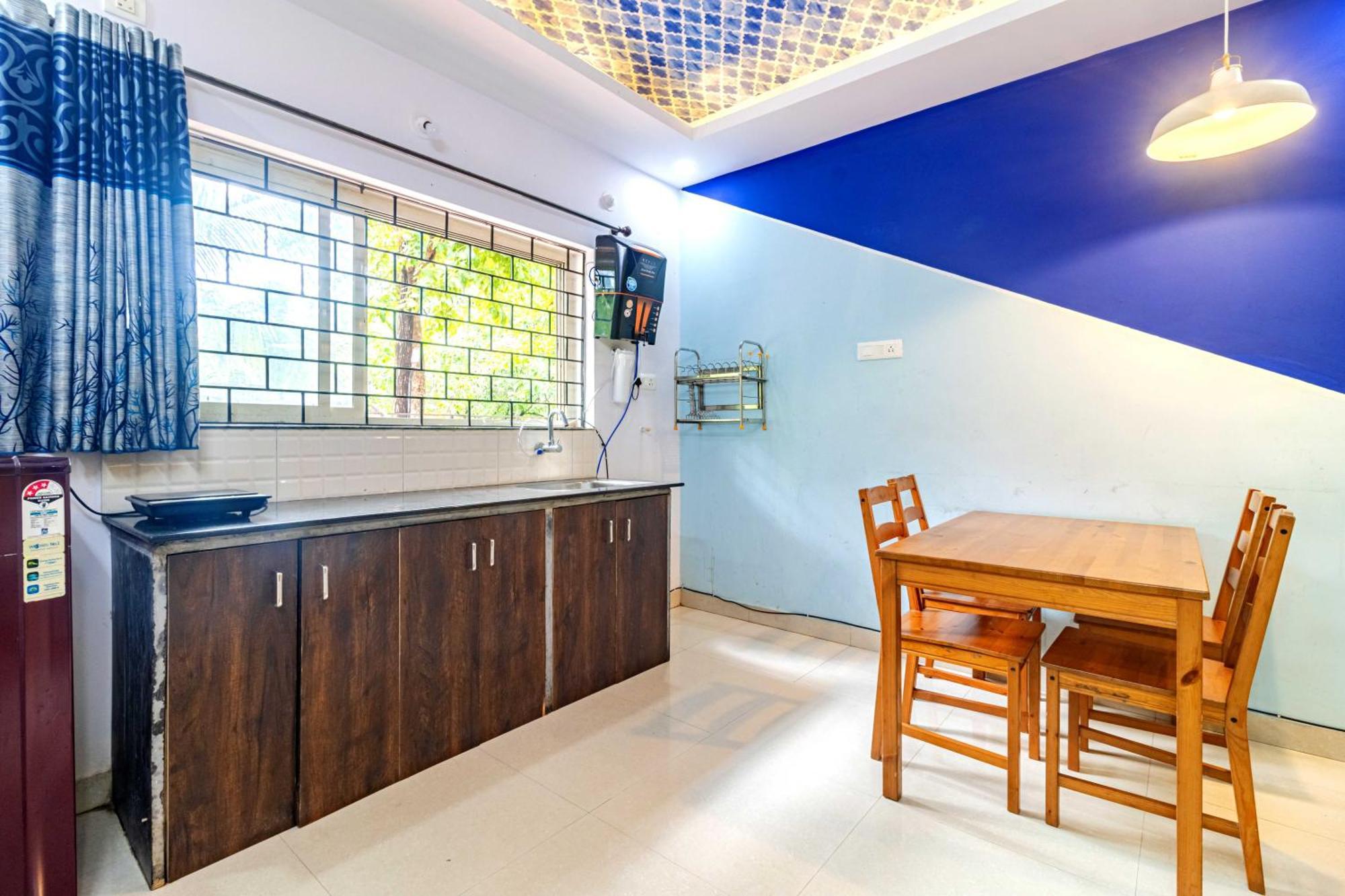 4Bhk Sparkling Apartment Near Beach Pool & Bar 2Bhkx2 ヴァガトール 部屋 写真